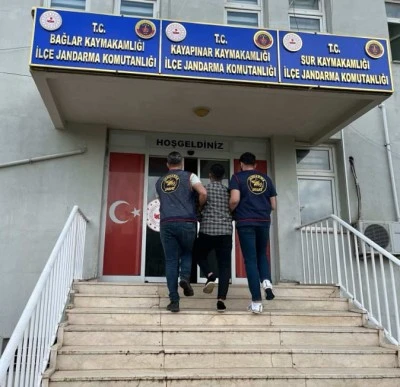 Diyarbakır'da aranan hükümlü ve şüpheli yakalandı