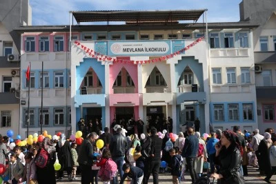 Diyarbakır'da bando takımı ekibi öğrencilere müzik şöleni yaşattı
