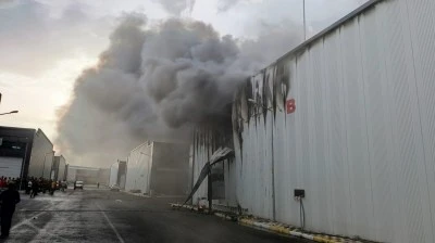 Diyarbakır'da bir depoda çıkan yangın kontrol altına alındı