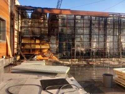 Diyarbakır'da kafede çıkan yangın ormanlık alana sıçramadan söndürüldü