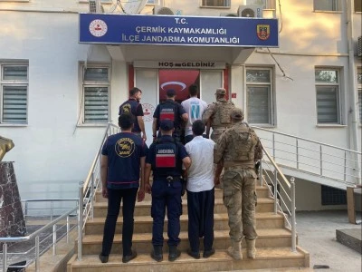 Diyarbakır'da mermer ocağı şantiyesine silahla ateş ettikleri iddiasıyla 2 zanlı yakalandı