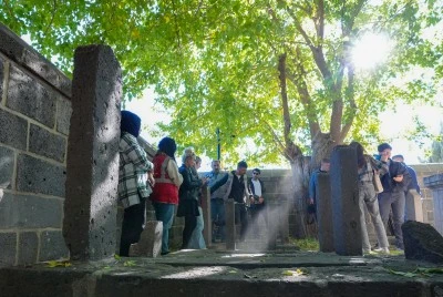 Diyarbakır'da mezar taşları ve kitabeler kayıt altına alınıyor