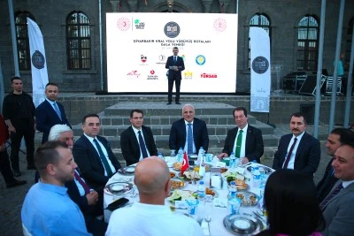 Diyarbakır'da &quot;Kral Yolu&quot; gala yemeğinde tanıtıldı