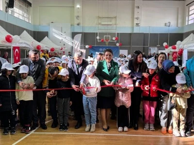 Diyarbakır'da &quot;Sağlıklı Çocuk, Sağlıklı Gelecek&quot; etkinliği düzenlendi