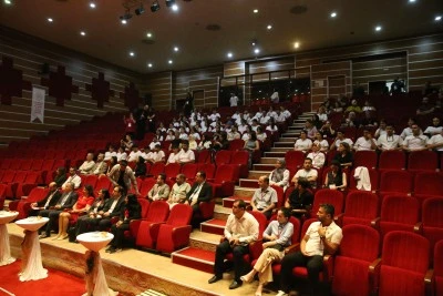 Diyarbakır'da &quot;Yoğun Bakımda Güncel Yaklaşımlar Sempozyumu&quot; düzenlendi