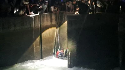 Diyarbakır'da sulama kanalına giren gen&ccedil; boğuldu