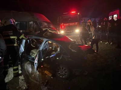 Diyarbakır'da zincirleme trafik kazasında 3 kişi öldü, 7 kişi yaralandı