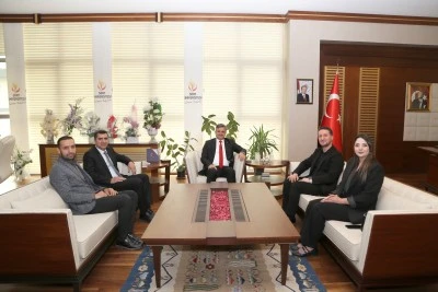 Doğa Koleji&rsquo;nden Siirt &Uuml;niversitesi Rekt&ouml;r&uuml; Şındak&rsquo;a ziyaret
