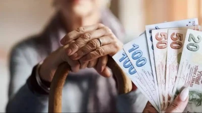 Emekli Bayram İkramiyesi Ne Zaman Yatacak? Maaş ve İkramiyede Sıra Kimde? G&uuml;n G&uuml;n &Ouml;deme Takvimi A&ccedil;ıklandı!