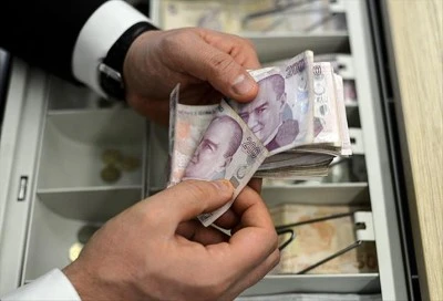 Emekli maaşları ne zaman yatacak? 2026 Ramazan Bayramı &ouml;ncesi SSK ve Bağ-Kur &ouml;deme takvimi a&ccedil;ıklandı