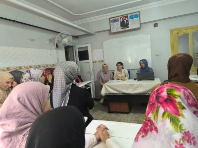 Ergenlik ve Kadın Sağlığına Yönelik Eğitim Programı Düzenlendi