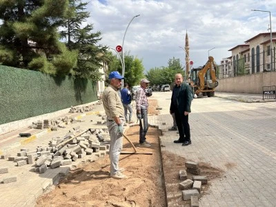 Eruh&rsquo;ta doğalgaz nedeniyle bozulan yollar yenileniyor
