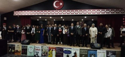 Eruh&rsquo;ta &Ouml;ğrencilerden Tiyatro G&ouml;sterisi