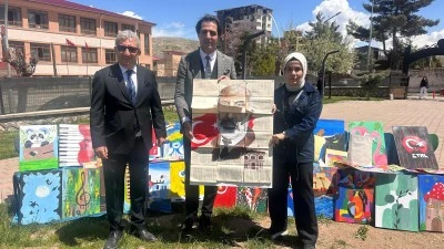 Eruh&rsquo;ta &ldquo;Sanat Sokağı&rdquo; sergisi b&uuml;y&uuml;k ilgi g&ouml;rd&uuml;