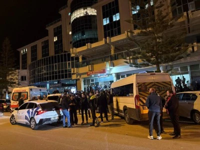 Eski bakan Mevl&uuml;t &Ccedil;avuşoğlu'nun kardeşi Aydın &Ccedil;avuşoğlu Kimdir, Ka&ccedil; Yaşında, Ne İş Yapıyor? Sağlık Durumu Nasıl?
