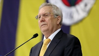 Fenerbah&ccedil;e&rsquo;de se&ccedil;im hareketliliği: Aziz Yıldırım resmen aday oldu