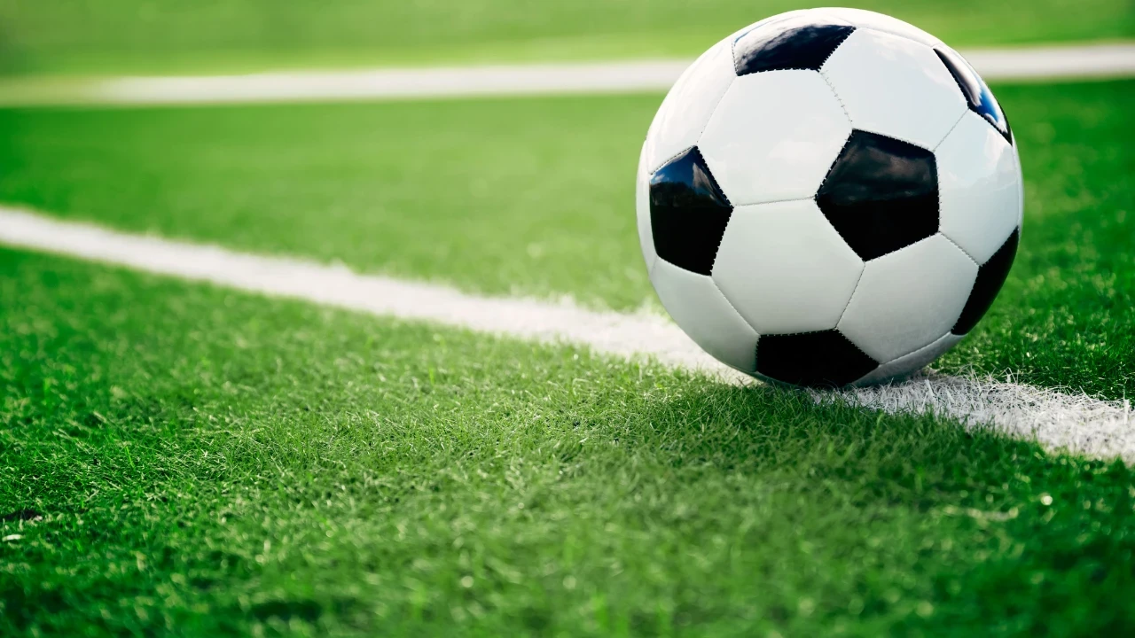 Futbol: Nesine 2. Lig'de g&ouml;r&uuml;n&uuml;m