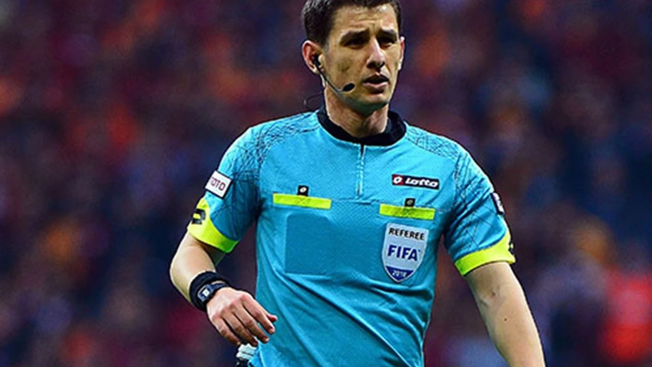 Galatasaray Fenerbah&ccedil;e ma&ccedil;ının hakemi Halil Umut Meler kimdir? Halil Umut Meler ka&ccedil; yaşında? Halil Umut Meler nereli?