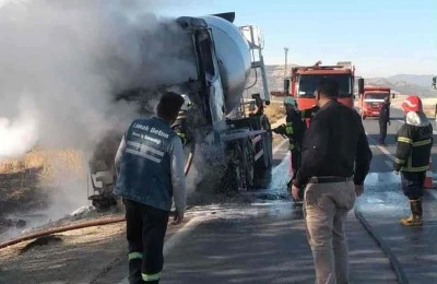 Gaziantep'te seyir halindeki beton mikserinde çıkan yangın söndürüldü