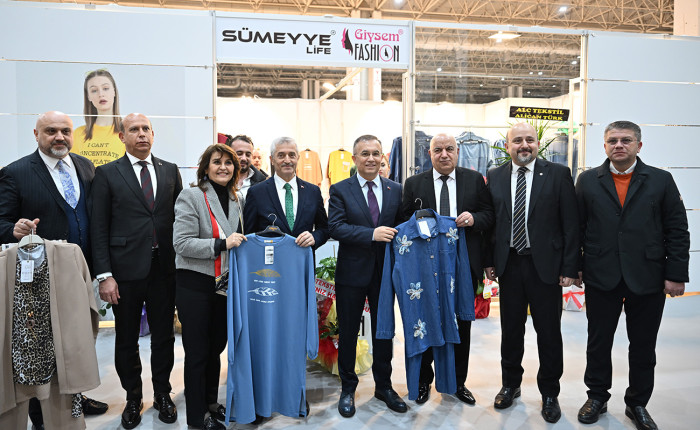 Gaziantep'te 11. PENTEX Penye, Tekstil ve Teknolojileri Fuarı açıldı