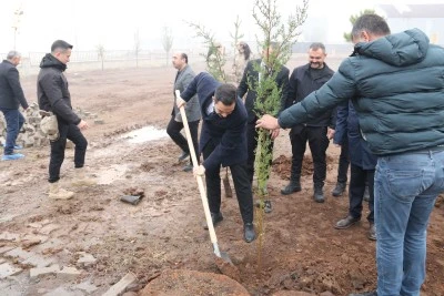 Güroymak'ta fidan dikim etkinliği düzenlendi