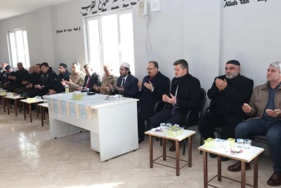 Siirt&nbsp;Valisi Kemal Kızılkaya Kurtalan'da taziye ziyaretinde bulundu