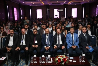 Diyarbakır'da &quot;Akıllı KOBİ Diyarbakır Dijital Dönüşüm Konferansı&quot; düzenlendi