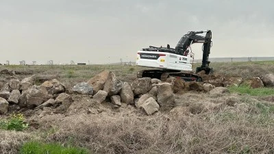 Şırnak Şerafettin Elçi Havalimanı'nda şerit saha temizleme çalışması