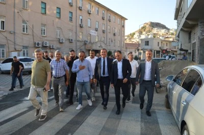 AK Parti Mardin Milletvekili Muhammed Adak Savur'u ziyaret etti