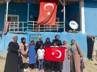 Cumhurbaşkanı Erdoğan'ın &quot;Terörsüz Türkiye&quot; mektubu Van'daki şehit ailesine ulaştı