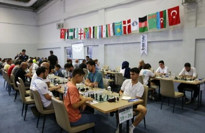 Bitlis 15 ülkeden satranç tutkununu ağırlıyor