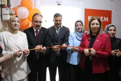 KADEM Y&ouml;netim Kurulu Başkanı Sarı,&nbsp;Siirt&nbsp;İl Temsilciliği a&ccedil;ılışında konuştu: