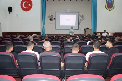 Yeşilay Batman Şubesi cezaevlerinde bağımlılıkla mücadele eğitimi verdi