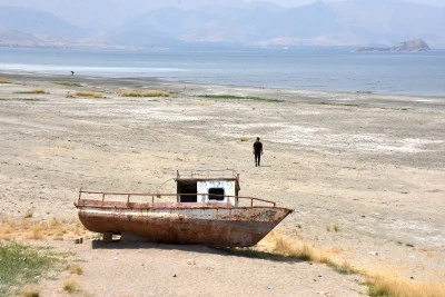 Yetersiz yağışlar ve aşırı buharlaşma Van Gölü Havzası'nı olumsuz etkiledi