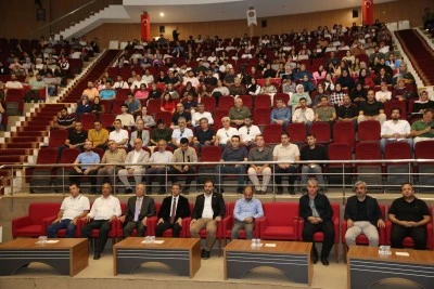 Şırnak Üniversitesi'nde ilk ders &quot;Filistin ve Gazze&quot; teması ile yapıldı