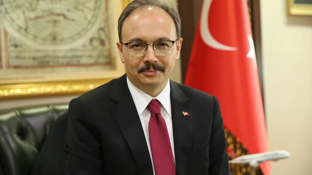 Siirt&nbsp;Valisi Kızılkaya, AA'nın kuruluşunun 106. yılını kutladı