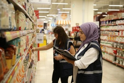 Ticaret Bakanlığı ekipleri Diyarbakır'da market denetimi yaptı