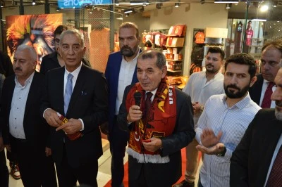 Galatasaray Kulübü Dursun Özbek, Mardin'de GS Store mağazasının açılışını yaptı
