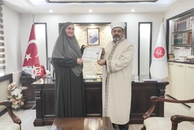 Rus vatandaşı kadın Batman'da Müslüman oldu