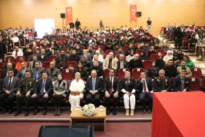 Diyarbakır, Siirt ve Mardin'de &quot;24 Kasım Öğretmenler Günü&quot; kutlandı