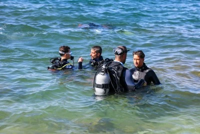 Dalış deneyimi yaşayan çocuklar, Van Gölü'nün derinliklerindeki güzellikleri keşfetti