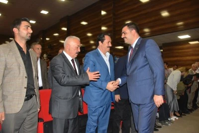 AK Parti Genel Sekreteri İnan, Van'da STK temsilcileri ve teşkilat üyeleriyle buluştu: