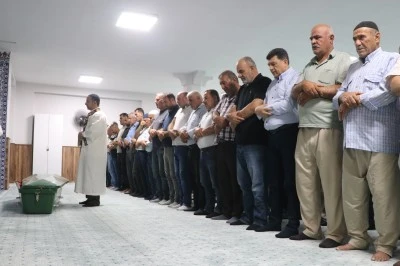 Mersin'deki trafik kazasında ölen bakım personeli Polat'ın cenazesi Kurtalan'da defnedildi