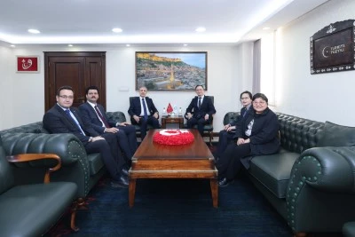 Çin Halk Cumhuriyeti'nin Ankara Büyükelçisi Jiang Xuebin Mardin Valiliğini ziyaret etti