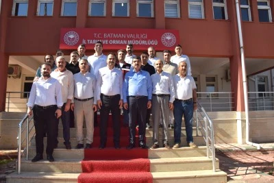 AK Parti Batman Milletvekili Nasıroğlu'ndan Tarım ve Orman İl Müdürlüğüne ziyaret