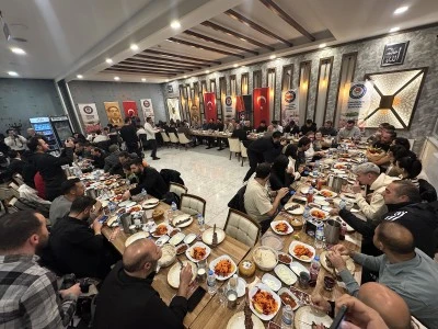 Memur-Sen Van Şubesinden Vansporlu futbolculara ve teknik heyete moral yemeği