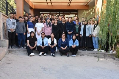 Şırnak Balveren'de eğitimcilerin gönüllü desteğiyle 12 yılda 429 genç üniversiteli oldu