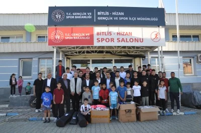 Hizan'da sporculara malzeme desteği