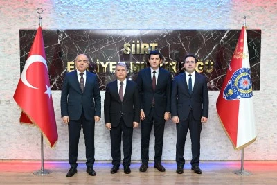 HSK M&uuml;fettişlerinden Siirt İl Emniyet M&uuml;d&uuml;r&uuml; Mehmet &Ouml;zdemir'e Ziyaret