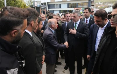 İ&ccedil;işleri Bakanı &Ccedil;ift&ccedil;i, Bitlis'te ziyaretlerde bulundu